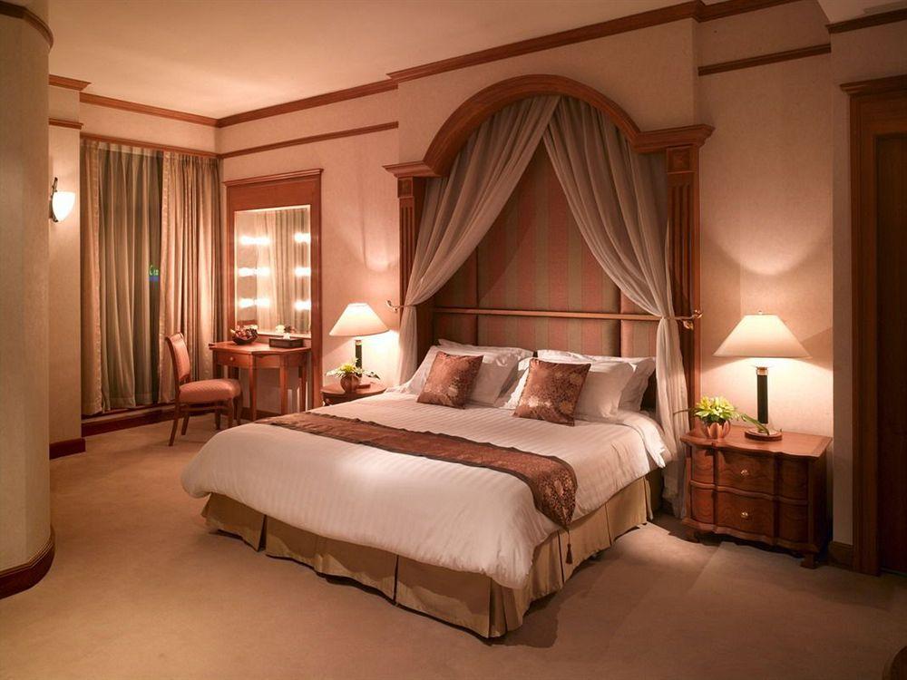 בנגקוק Grand Diamond Suites Hotel מראה חיצוני תמונה