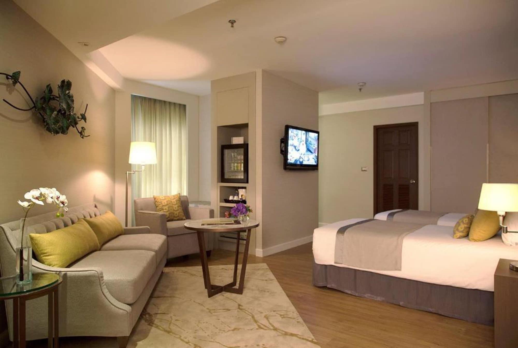 בנגקוק Grand Diamond Suites Hotel מראה חיצוני תמונה