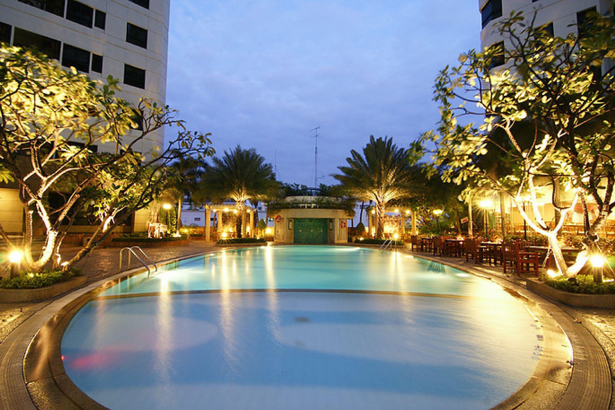 בנגקוק Grand Diamond Suites Hotel מראה חיצוני תמונה