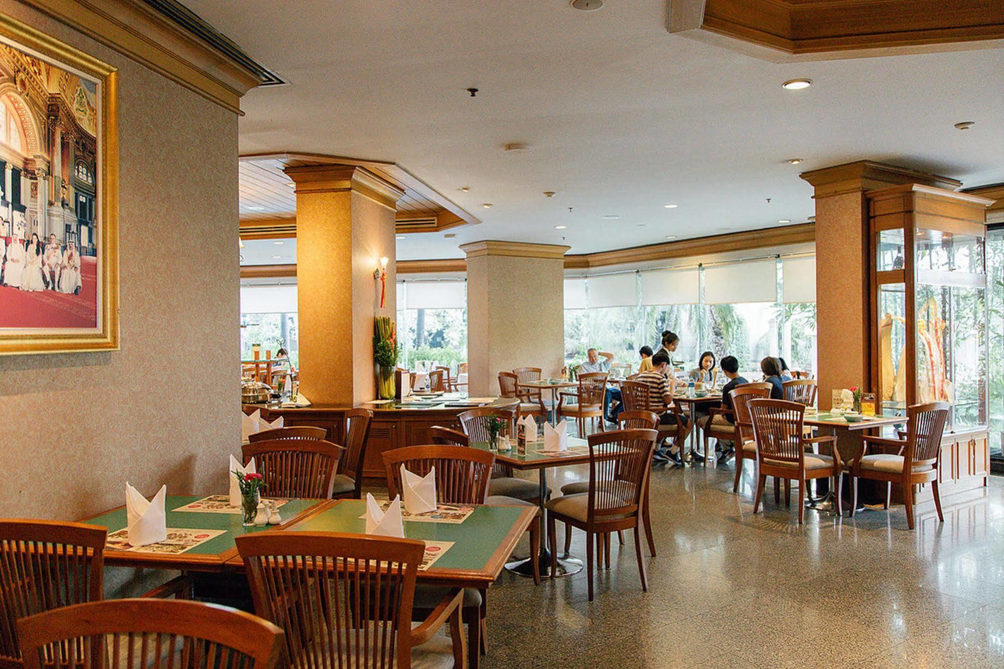 בנגקוק Grand Diamond Suites Hotel מראה חיצוני תמונה